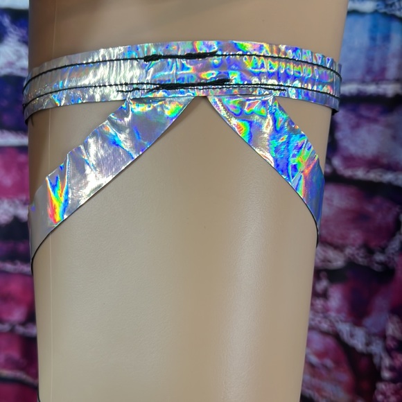 New, Silver Holographic Leg Wraps - Picture 5 of 10